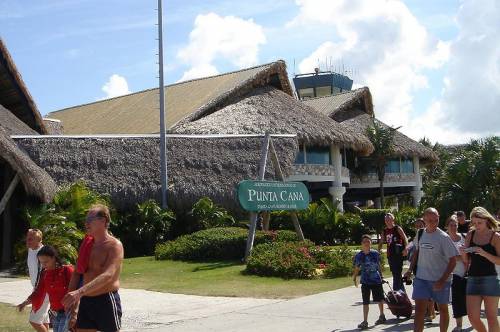 Аэропорт Пунта-Кана "Галерея: Туризм"